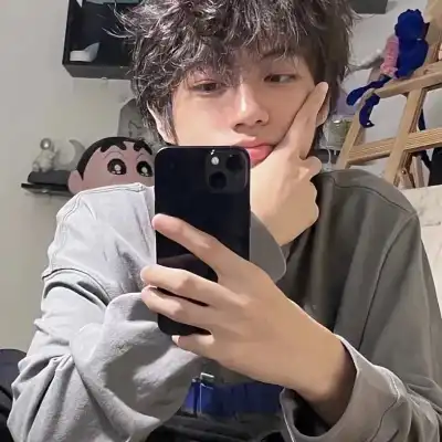 黄芮涵